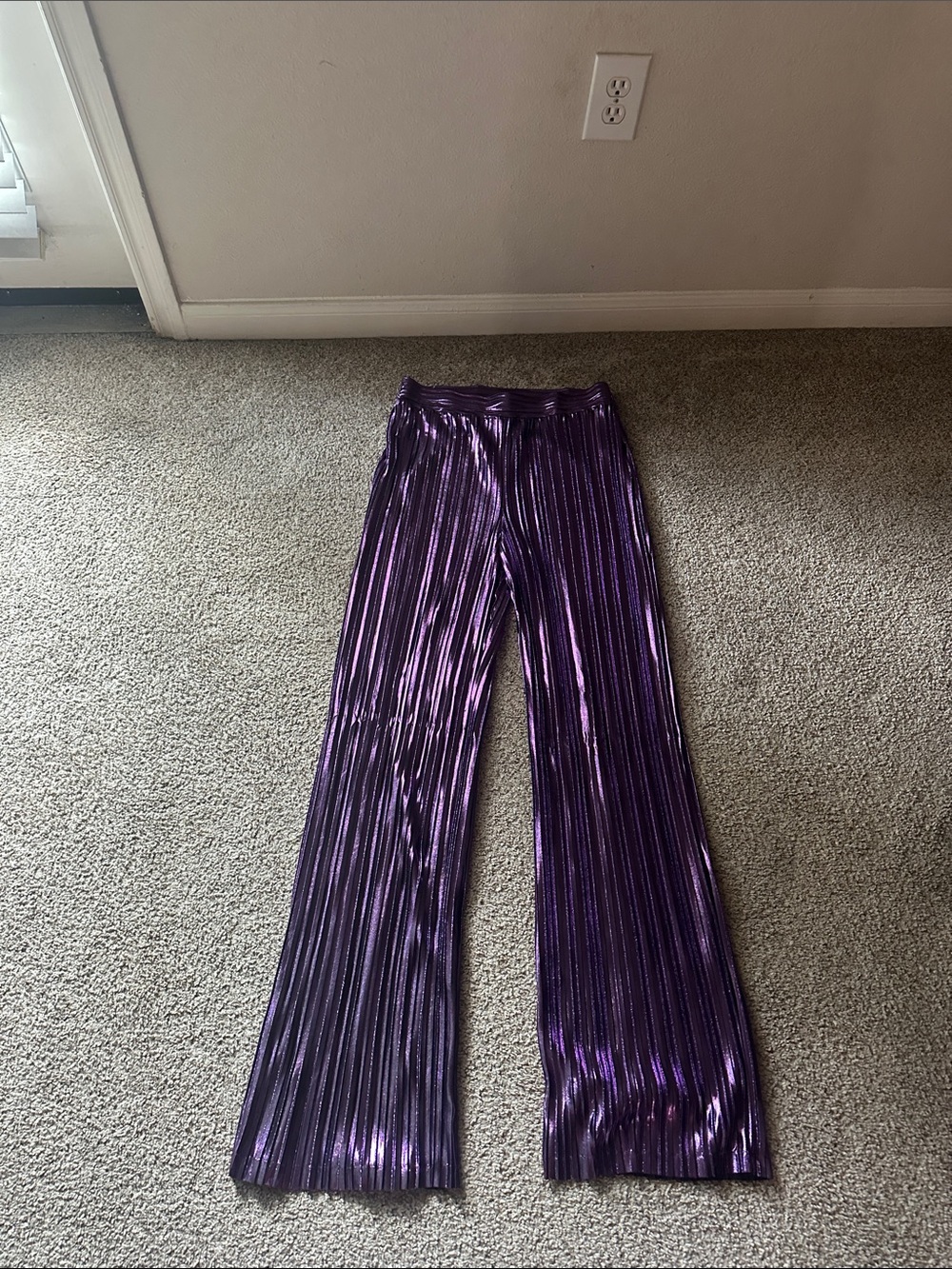 Fashion Nova Women Metallic Purple Pleated Flare Pants
